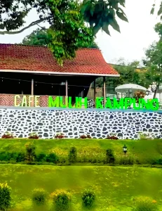 Cafe Mulih Kampung Bhakti Alam Pasuruan